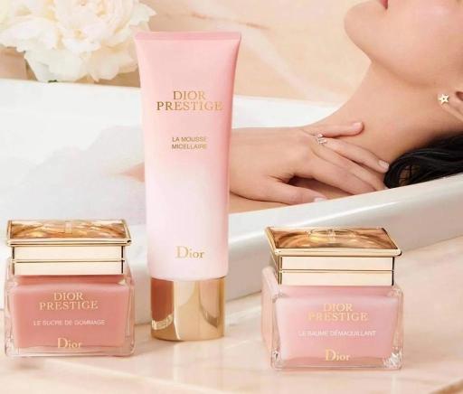 Prestige La Mousse Micellaire Face Cleanser - Cleanser | Godwell